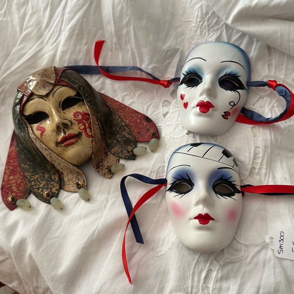 Decorative Venetian Style Masks with Ribbons